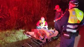 宜蘭,烏石港,落海,浪捲,母子,兒子,搶救