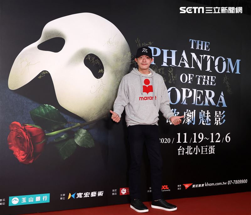 王柏傑觀賞「歌劇魅影」。（記者邱榮吉/攝影）