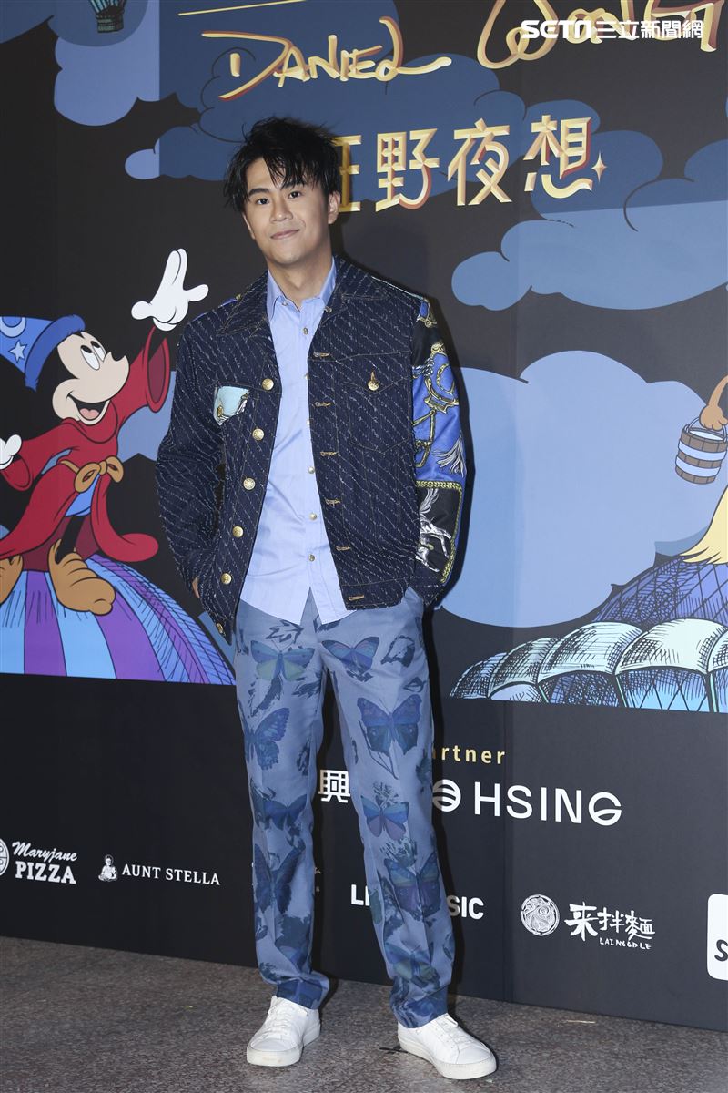 設計師Daniel Wong攜手Disney打造【狂野夜想 Fantasia 2OFW 】時裝秀郭書瑤、禾浩辰、謝忻、周興哲、周曉涵、閻奕格、胡宇威出席。（圖／記者楊澍攝影）
