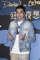 設計師Daniel Wong攜手Disney打造【狂野夜想 Fantasia 2OFW 】時裝秀郭書瑤、禾浩辰、謝忻、周興哲、周曉涵、閻奕格、胡宇威出席。（圖／記者楊澍攝影）