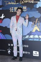 設計師Daniel Wong攜手Disney打造【狂野夜想 Fantasia 2OFW 】時裝秀郭書瑤、禾浩辰、謝忻、周興哲、周曉涵、閻奕格、胡宇威出席。（圖／記者楊澍攝影）