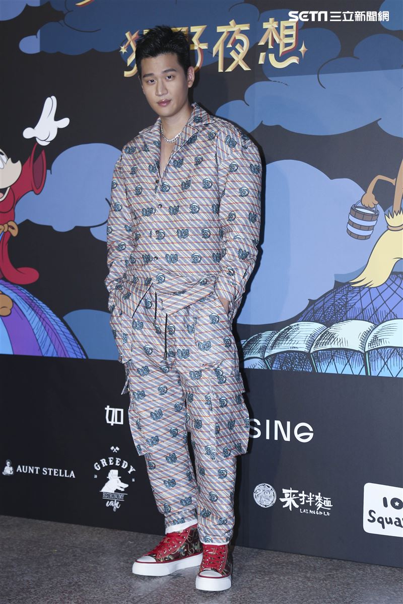 設計師Daniel Wong攜手Disney打造【狂野夜想 Fantasia 2OFW 】時裝秀郭書瑤、禾浩辰、謝忻、周興哲、周曉涵、閻奕格、胡宇威出席。（圖／記者楊澍攝影）