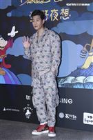 設計師Daniel Wong攜手Disney打造【狂野夜想 Fantasia 2OFW 】時裝秀郭書瑤、禾浩辰、謝忻、周興哲、周曉涵、閻奕格、胡宇威出席。（圖／記者楊澍攝影）
