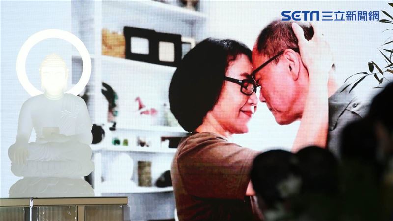 送別張毅　陶喆、張小燕現身追思會