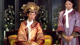 《甄嬛傳》皇后在甄嬛回宮後，拼命要找她把柄。（圖／翻攝自搜狐）