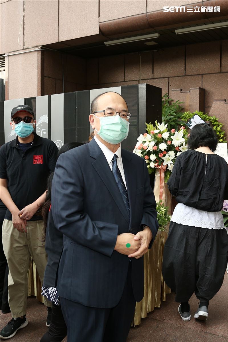 金馬名導張毅追思會，台灣著名電影人焦雄屏、滾石董事長段鐘沂、亞太影帝石雋、導演侯孝賢、李行、朱延平、王童、陳坤厚，藝人張小燕、陶喆、李興文、歐陽龍等人均出席。（圖／記者楊澍攝影）