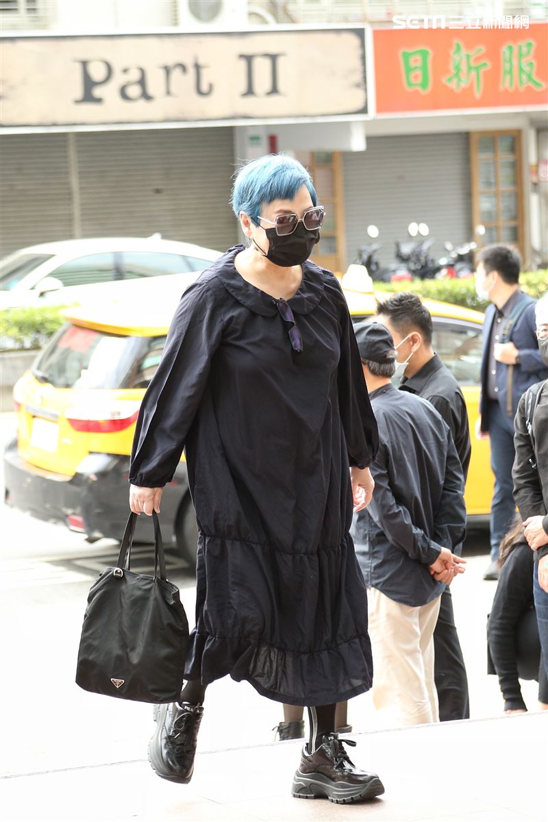 金馬名導張毅追思會，台灣著名電影人焦雄屏、滾石董事長段鐘沂、亞太影帝石雋、導演侯孝賢、李行、朱延平、王童、陳坤厚，藝人張小燕、陶喆、李興文、歐陽龍等人均出席。（圖／記者楊澍攝影）