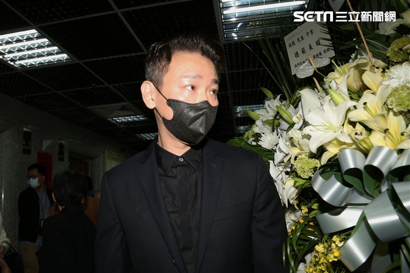 金馬名導張毅追思會，台灣著名電影人焦雄屏、滾石董事長段鐘沂、亞太影帝石雋、導演侯孝賢、李行、朱延平、王童、陳坤厚，藝人張小燕、陶喆、李興文、歐陽龍等人均出席。（圖／記者楊澍攝影）