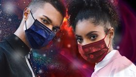 中衛口罩、耶誕限定版（圖／翻攝自中衛粉專）