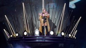 蔡依林登七層樓高「提頭」現身。（圖／凌時差提供）