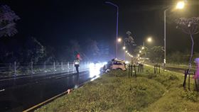 花蓮,台9線,瑞穗,車禍,軍人,自撞（圖／翻攝畫面）