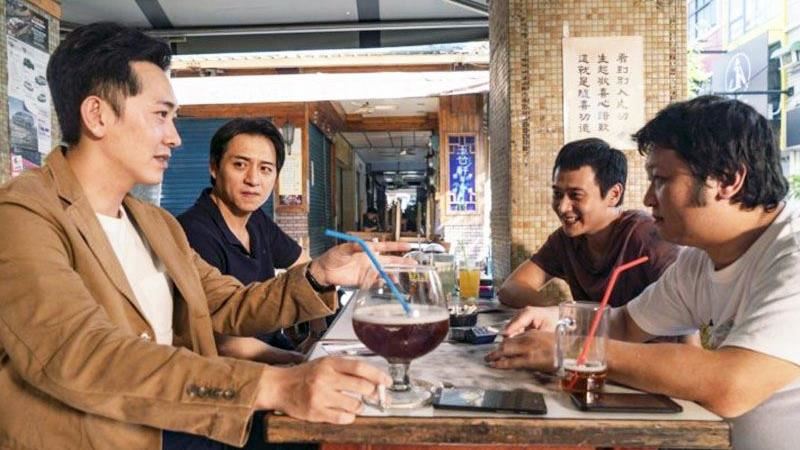 《同學麥娜絲》看見現代人的人生百態
