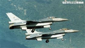 F-16編號6672（圖／記者邱榮吉攝影）