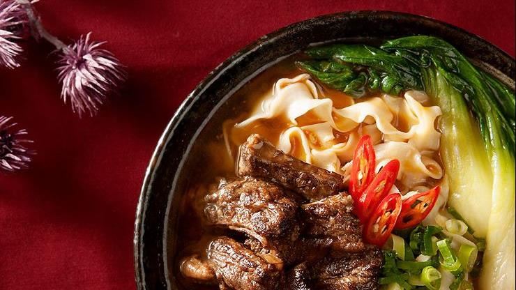 美泡麵達人評鑑　最愛這款台灣牛肉麵