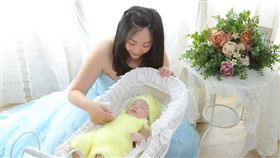 演員韓琳/剖腹、生產、孕婦。臉書