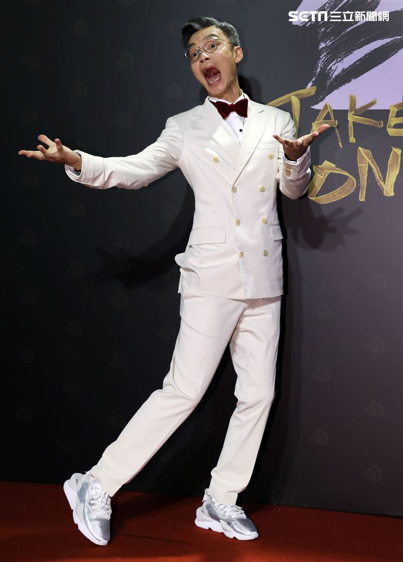 李國煌自願拿影帝笑翻全場自嘲「醜不重要」。（記者邱榮吉、楊澍攝影）