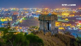 穿過墓園驚見神秘碉堡　俯瞰台中市區
