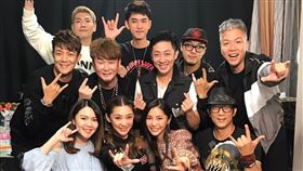 「87樂團」以及「歐洲樂團」一起上節目。（圖／民視提供）