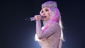 蔡依林重新穿上台北場曝光過的「阿聯酋空姐裝」。（圖／凌時差提供）