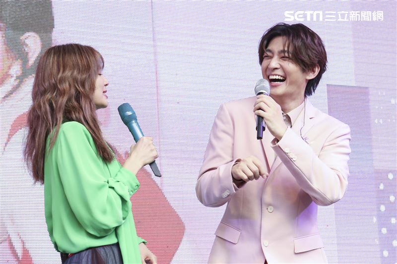 Ella和炎亞綸出席「抱抱節群星演唱會」。（圖／記者楊澍攝影）