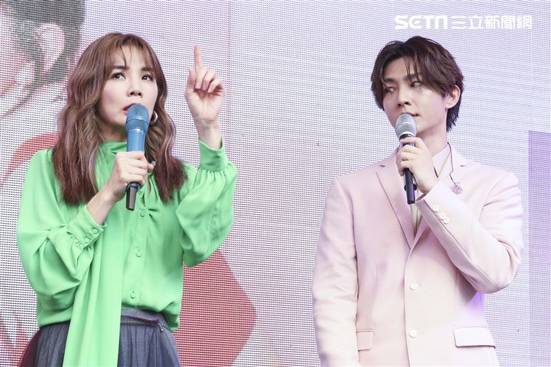 Ella和炎亞綸出席「抱抱節群星演唱會」。（圖／記者楊澍攝影）