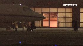 w美高官訪台2300