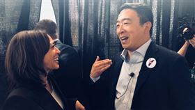 楊安澤（Andrew Yang）臉書