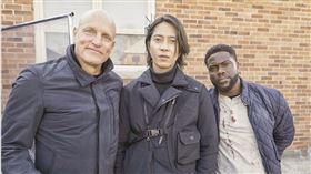 山下智久神級同框凱文哈特，在加拿大拍攝好萊塢電影《Man From Toronto》。（圖／翻攝自Kevin HartIG）