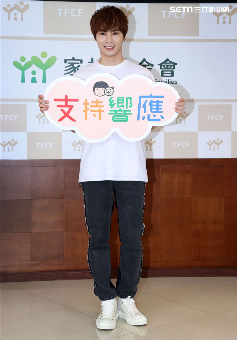 古曜威出席公益年曆家扶「心無限」。（記者邱榮吉/攝影）