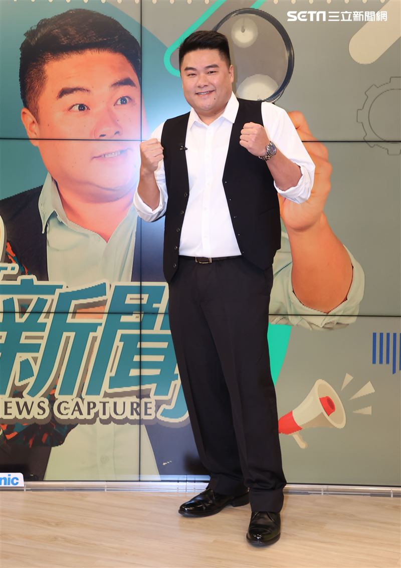 全新節目全新型態「攔捷新聞」談話性節目主持人呂捷。（記者邱榮吉/攝影）