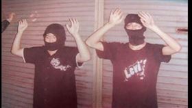 飛車搶劫。(圖／翻攝畫面)