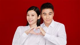 何猷君,奚夢瑤（圖／翻攝自何猷君微博）