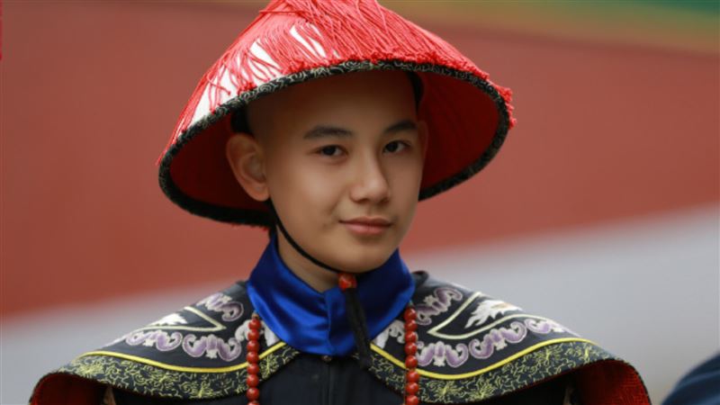 乾隆登基後第一子　他下場超慘被送人