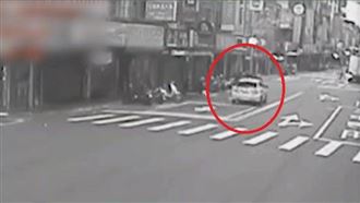 租賃車逆撞2路人1命危！他詭異遁逃