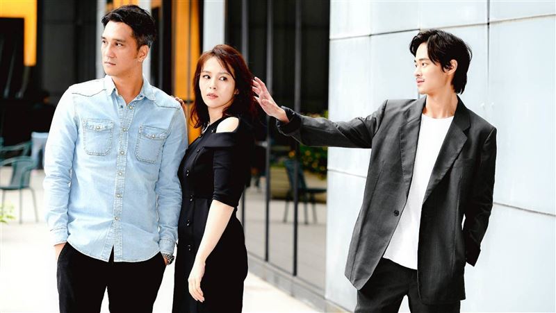 女星愛上已婚男　認了愛情上像隻小貓