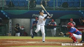 12強日本隊中村晃(圖／記者王怡翔攝)