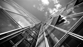 大樓,窗戶,玻璃,天際線（圖／翻攝自Pixabay）