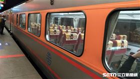 自強號(陳弋攝影)