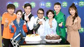 王彩樺昨（24日）剛過52歲生日，今（25日）進棚錄華視《黃金年代》。圖／華視提供