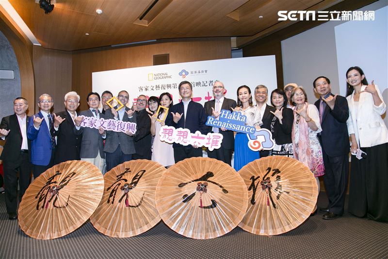 彭佳慧、吳奕蓉出席客家文藝復興第二季「靓靓六堆」首映記者會。（圖／記者楊澍攝影）