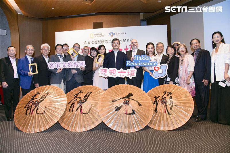 彭佳慧、吳奕蓉出席客家文藝復興第二季「靓靓六堆」首映記者會。（圖／記者楊澍攝影）