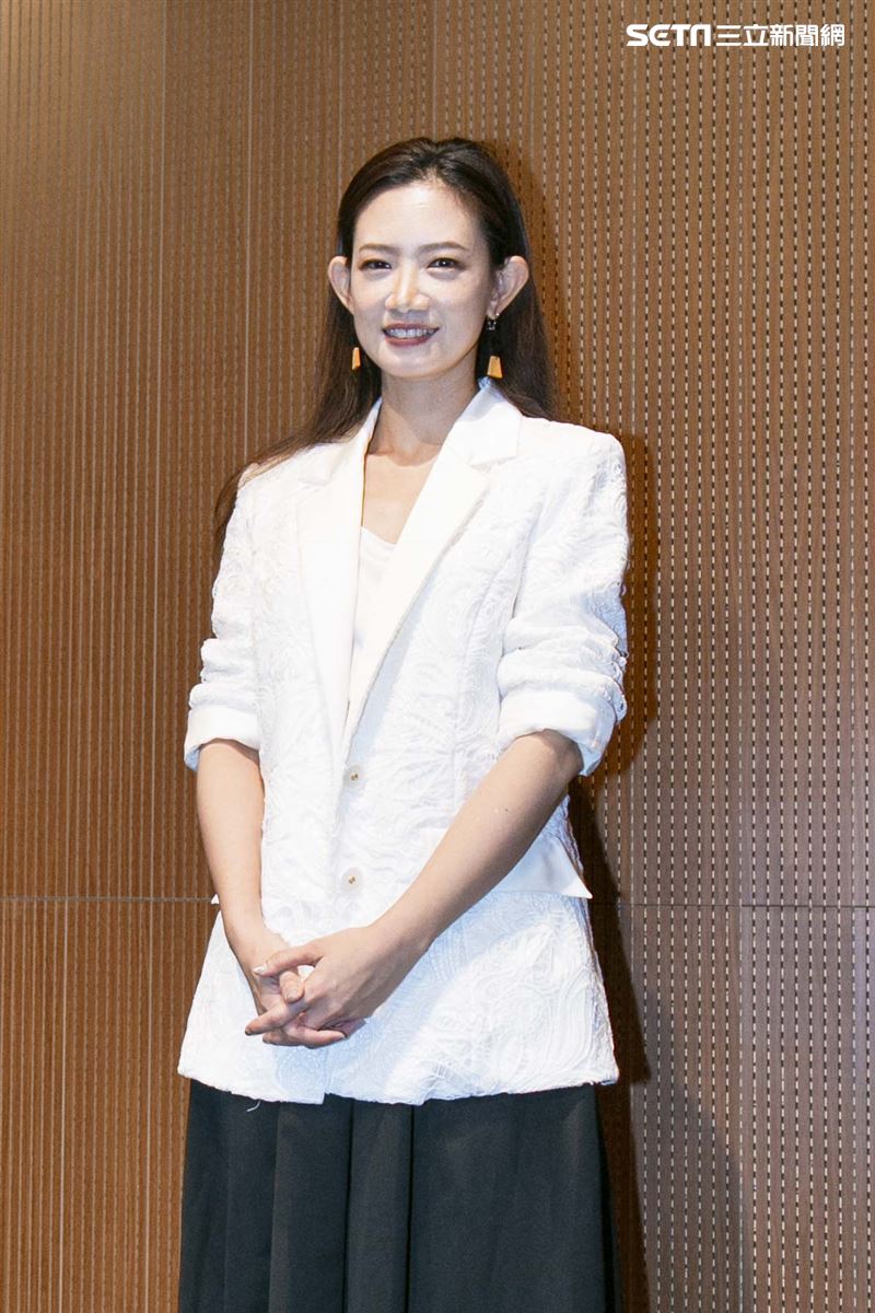 彭佳慧、吳奕蓉出席客家文藝復興第二季「靓靓六堆」首映記者會。（圖／記者楊澍攝影）