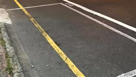16:9
路邊停車格長這樣　網友好猶豫：到底是能不能停？
圖／翻攝自「台南爆料公社」臉書