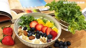 聯新國際醫療集團聯新營養總營養師呂美寶指出，天氣忽冷忽熱溫差大，容易誘發過敏症狀，建議可以從飲食攝取來增強防護力。（圖／聯新國際醫療集團提供）