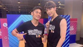 《莎姆雷特》宋偉恩、亮哲。（圖／翻攝自安安大明星）