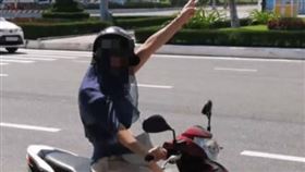 ▲58歲男子與46歲女子網戀未能成正果。（圖／翻攝自微信）