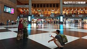 網友號召「坐爆北車」活動。（圖／記者陳弋攝影）