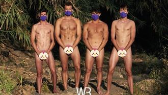 全裸做公益！英划船隊露「叢林巨G」