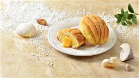 ▲濃藏於心的鹹蛋黃創意美味，受消費者好評與愛戴。（圖／業者提供）