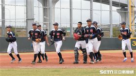 ▲黑豹旗平鎮高中團隊集合。（圖／記者王怡翔攝影）